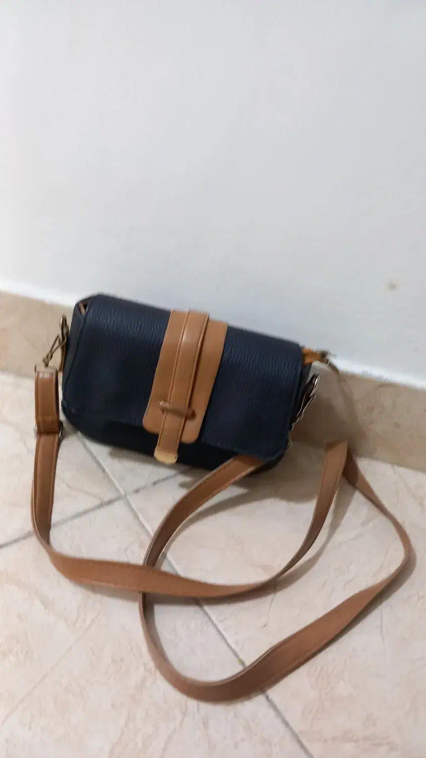 کیف|کیف، کفش، کمربند|رشت, یخسازی|دیوار