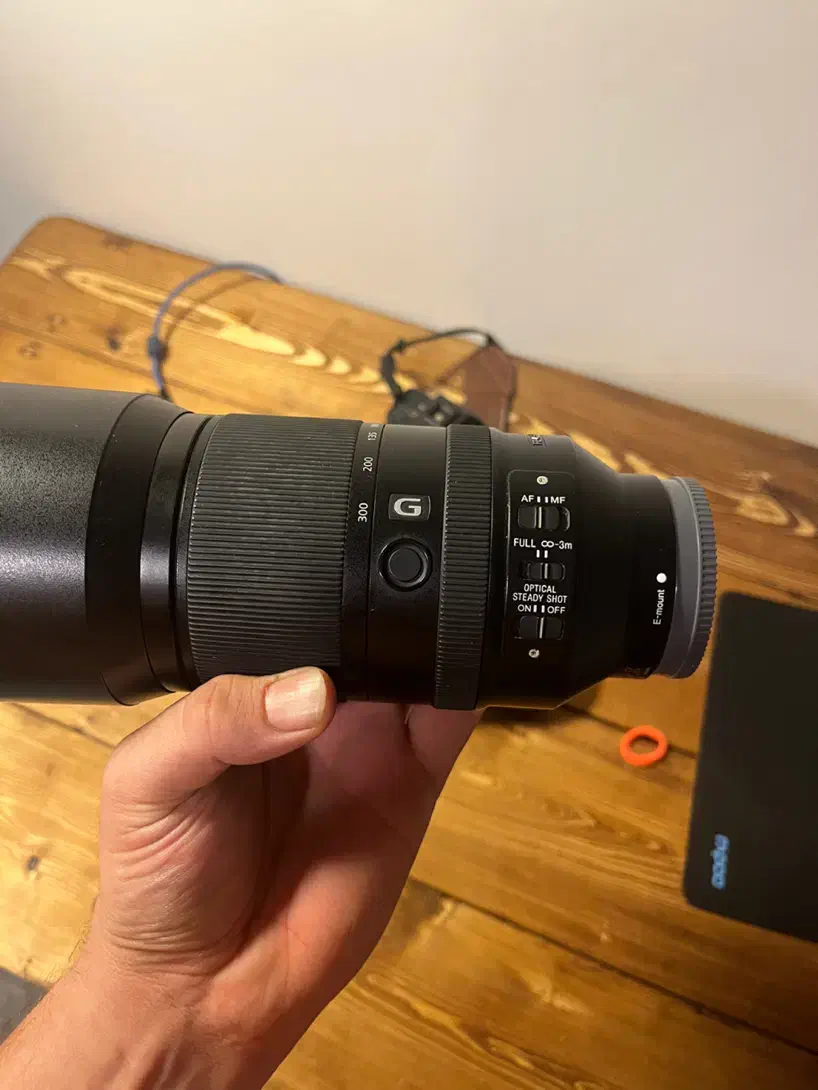 لنز سونی ۷۰-۳۰۰ لرزشگیر|دوربین عکاسی و فیلم‌برداری|کرج, فاز ۳ گوهردشت|دیوار