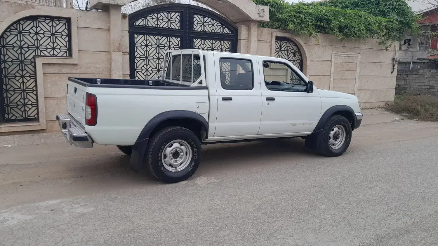 نیسان پیکاپ مدل ۸۴ کم کارکرد بی ضربه درحد نو|خودرو سواری و وانت|شلمان, |دیوار