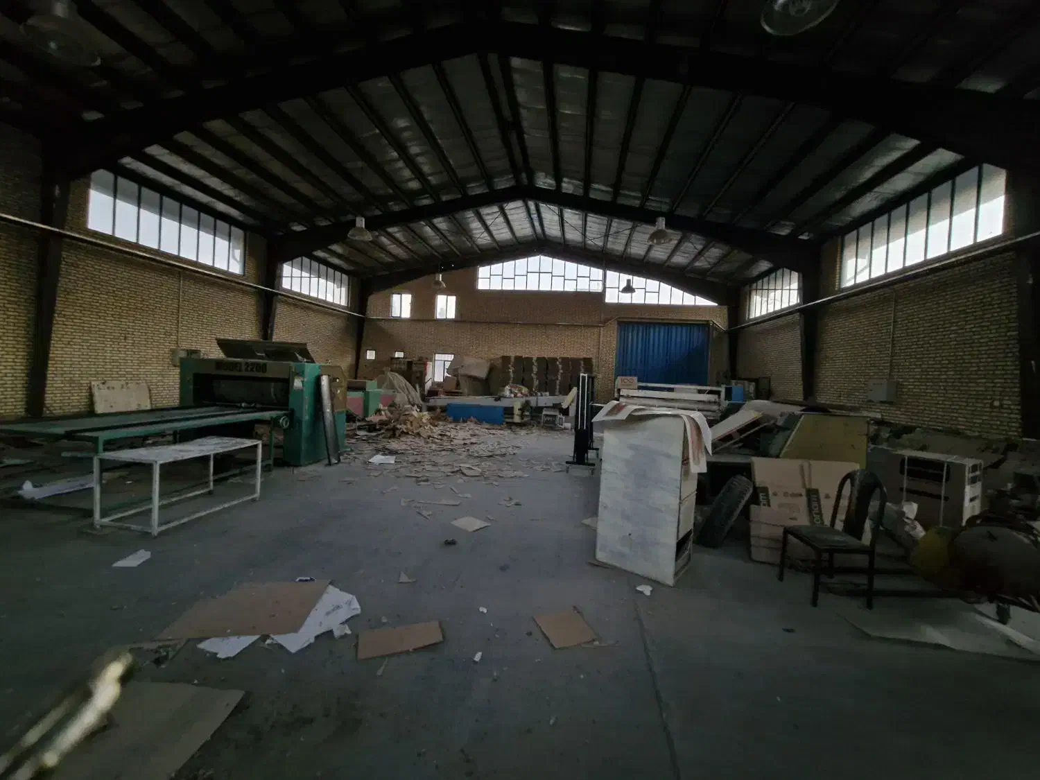 فروش ۴۶۰۰ متر کارخانه کارتن و چاپ شهرک عباس آباد|فروش دفتر صنعتی، کشاورزی، تجاری|شریفآباد, |دیوار