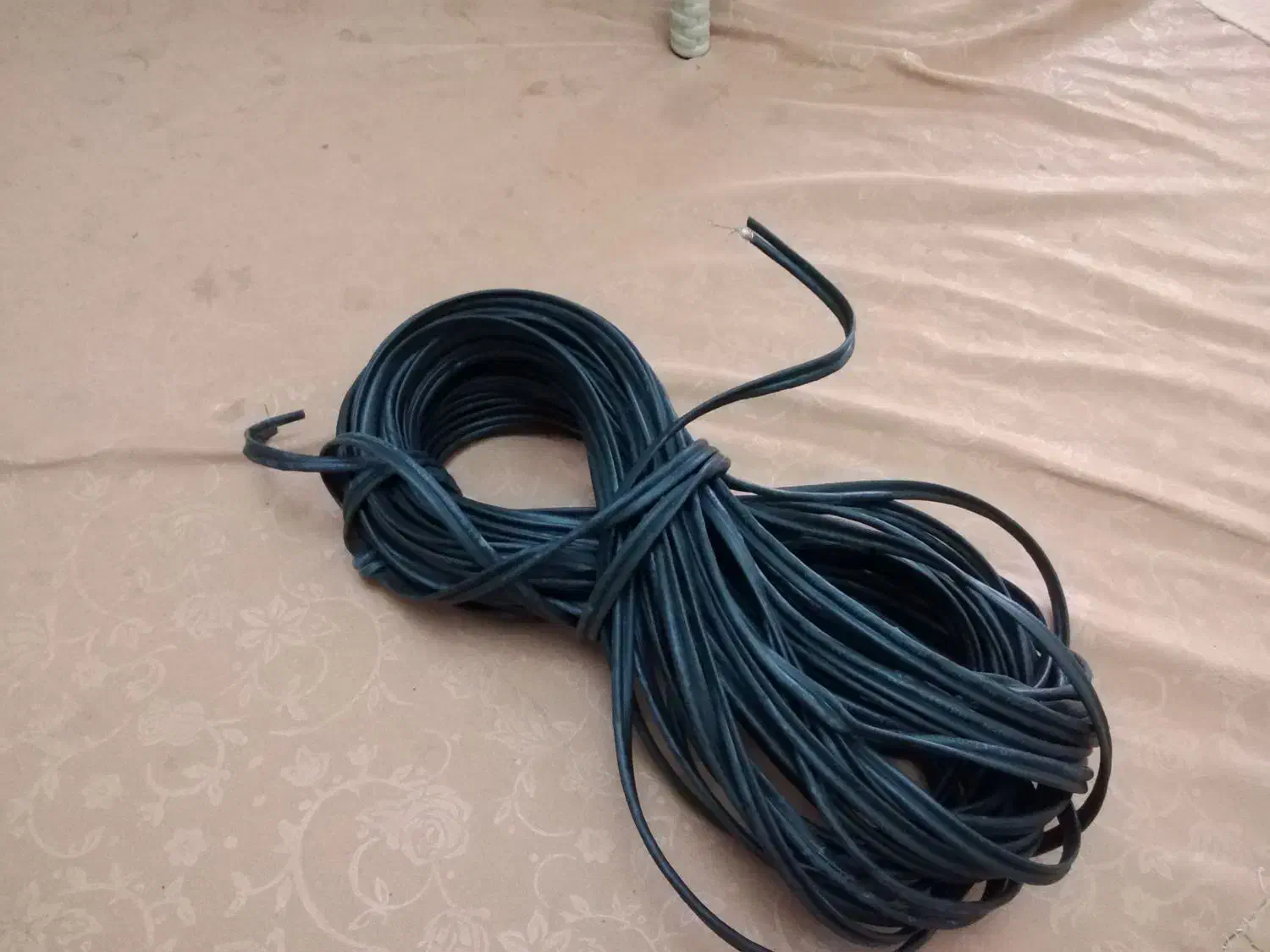 کابل دستگاه دی وی ار|دوربین مداربسته|رشت, سلیمانداراب|دیوار