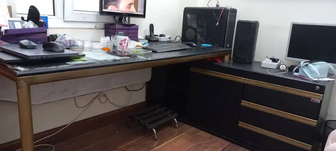 میز مدیریت|میز تحریر و کامپیوتر|پردیس, فاز ۸|دیوار