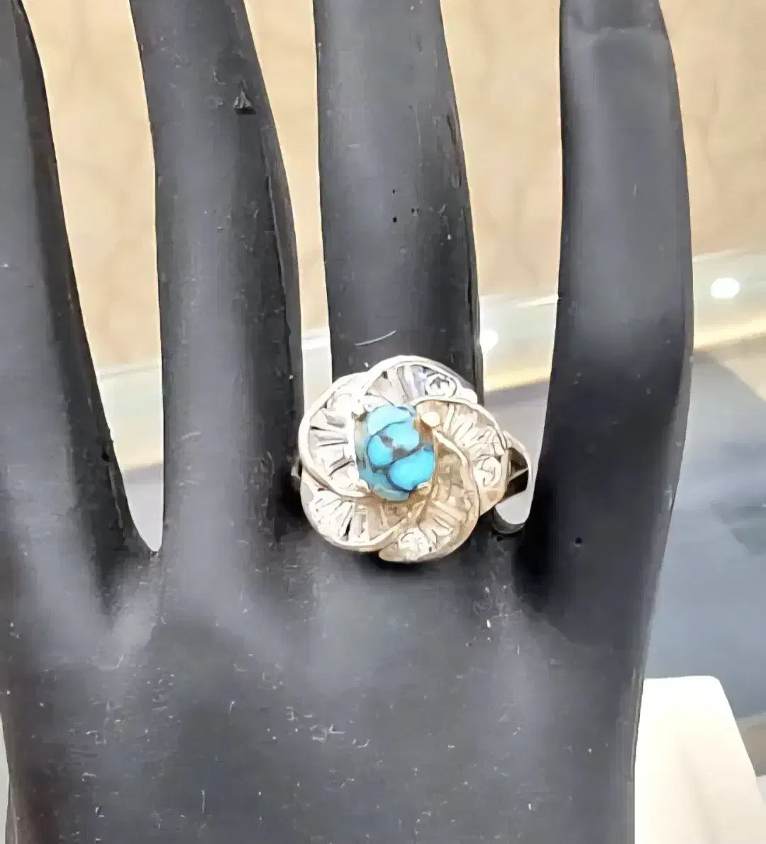 انگشتره نقره با فیروزه ی اصل|بدلیجات|کرج, اصفهانی‌ها|دیوار