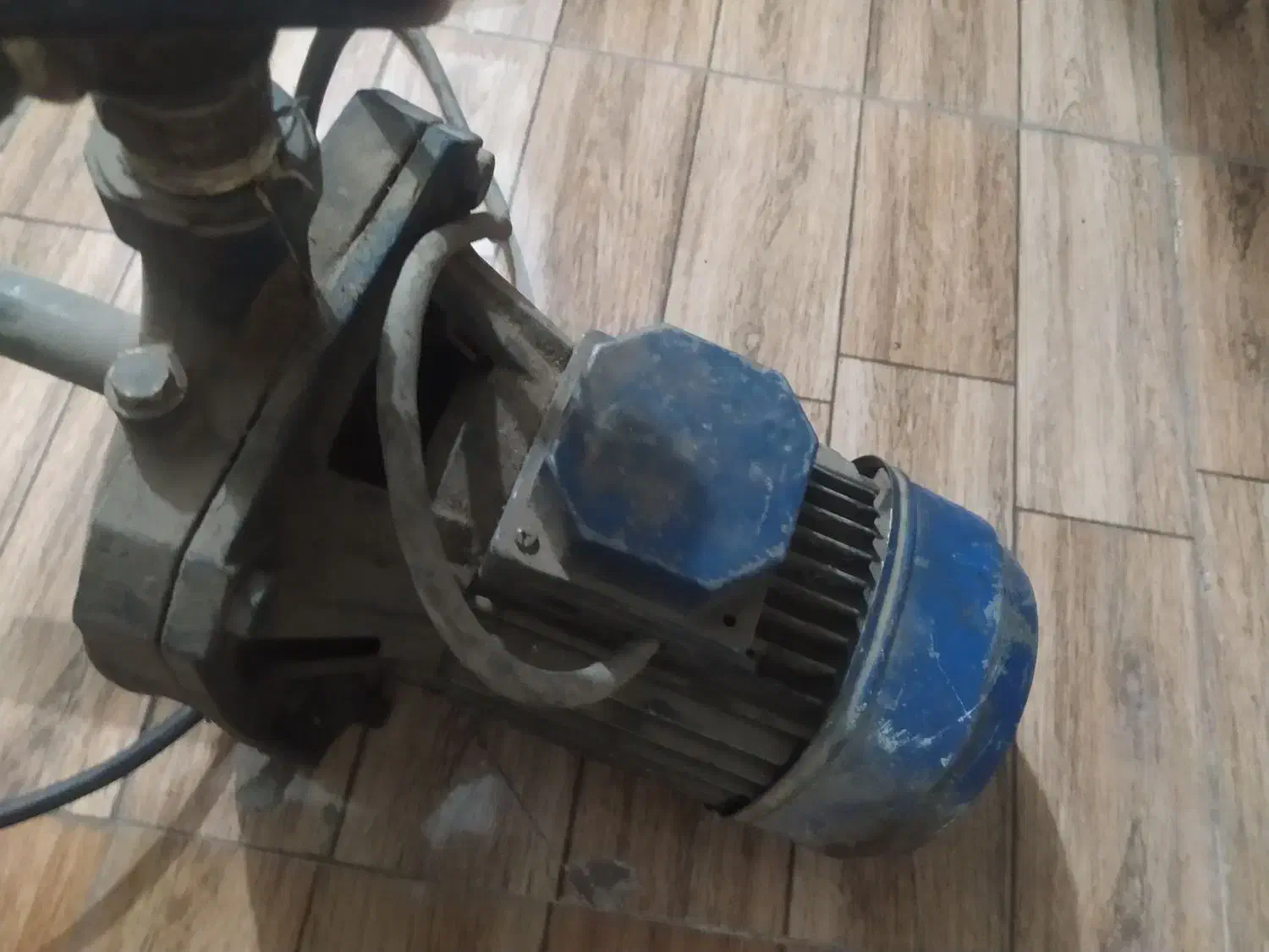 پمپ آب|مصالح و تجهیزات ساختمان|اسلامشهر, شهرک امام حسین (میان آباد)|دیوار