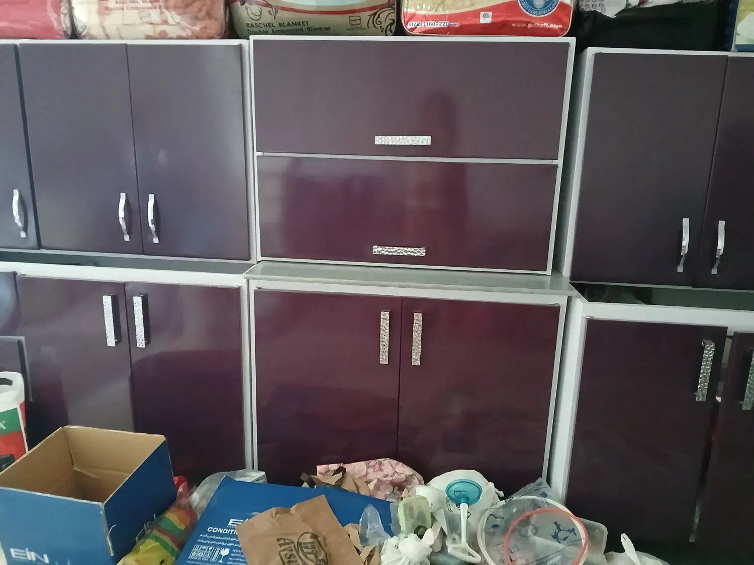 کابینت‌ومیزوگاوصنوق|آب‌چکان و نظم‌دهنده ظروف|قرچک, مهدیه|دیوار