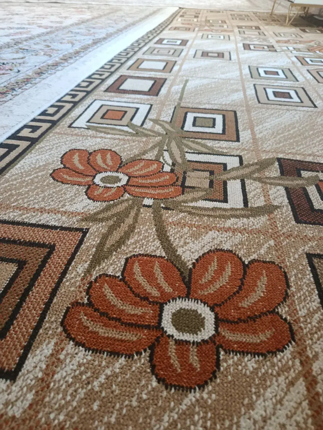 گلیم کناره|گلیم، جاجیم، گبه|ایلام, |دیوار