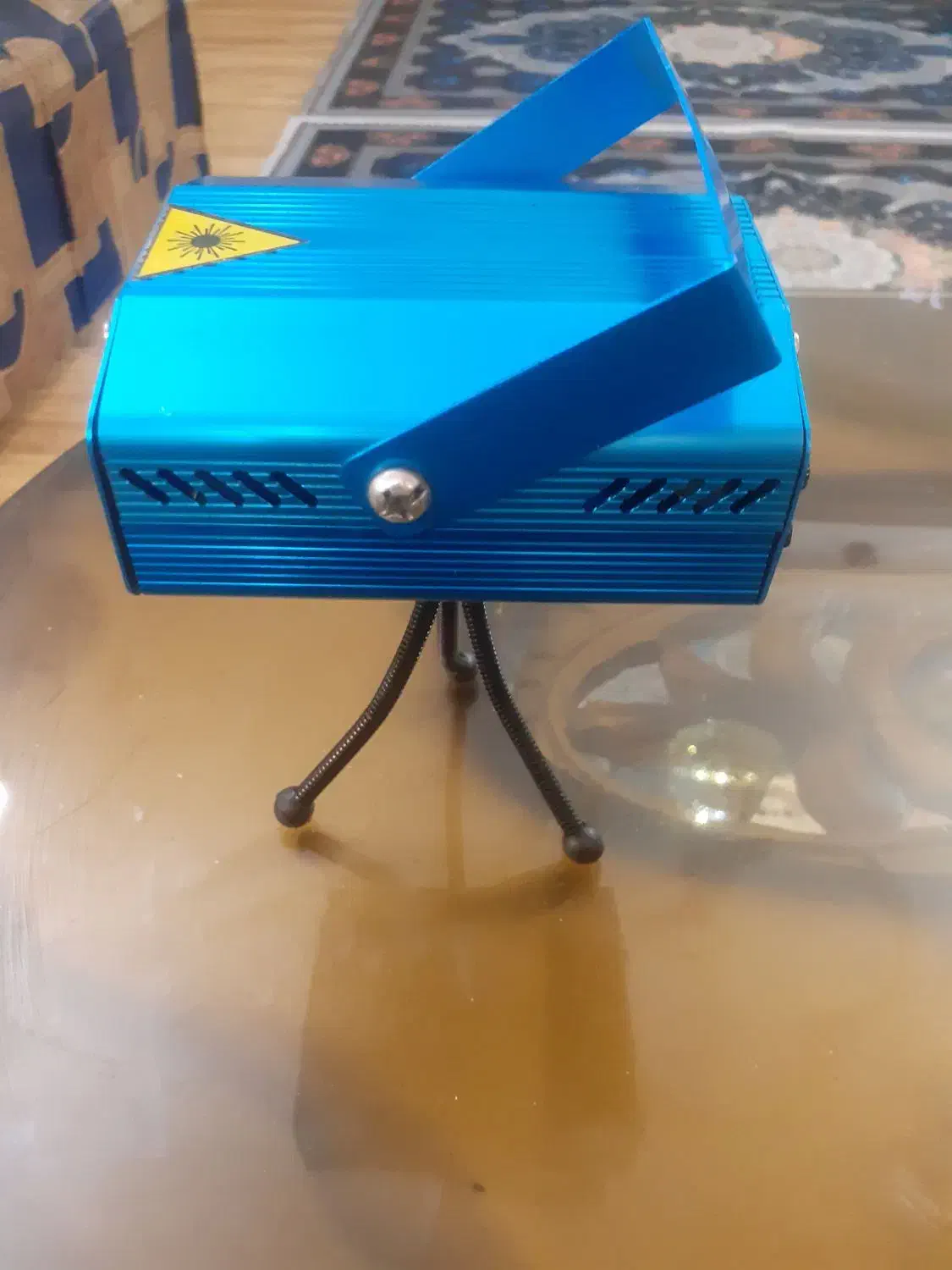 لیزر تبلیغاتی|ریسه و چراغ تزئینی|رشت, سعدی (تختی)|دیوار