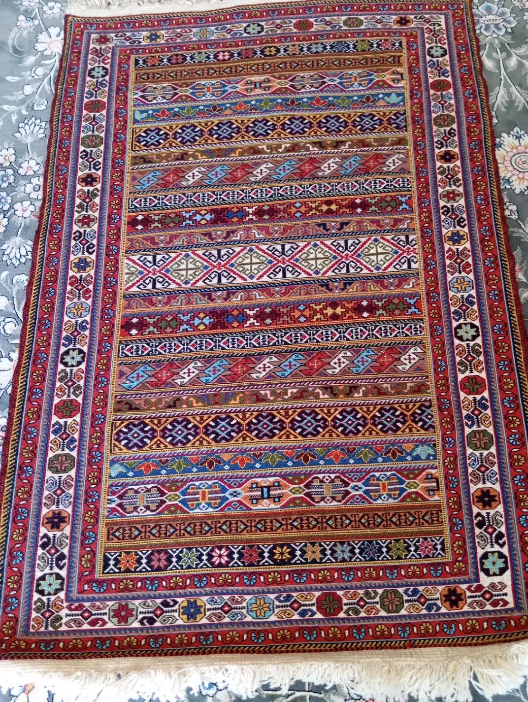 گلیم دست بافت|گلیم، جاجیم، گبه|سیرجان, |دیوار