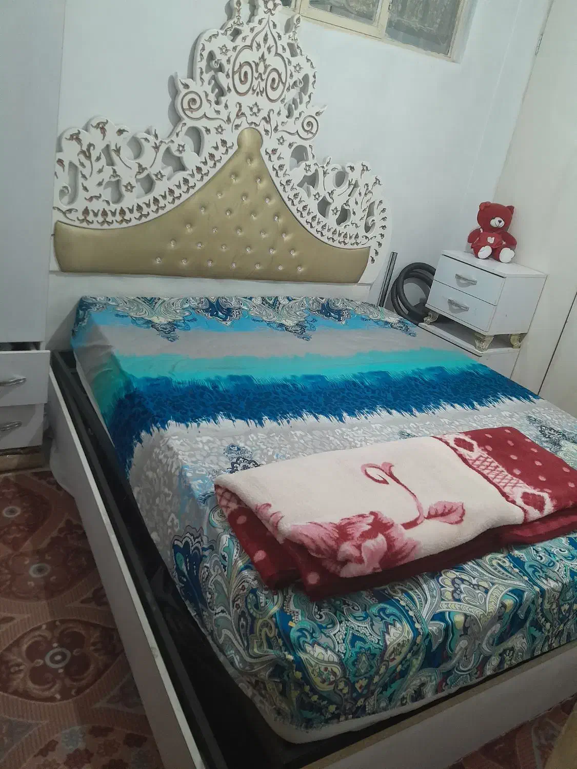 تخت خواب|تخت و سرویس خواب|قرچک, باقرآباد|دیوار