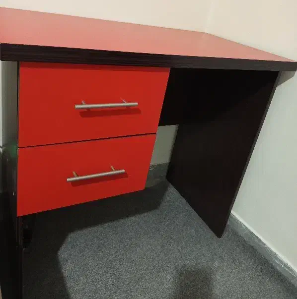 میز تحریر - میز کامیپوتر - میز ناخن|میز تحریر و کامپیوتر|کرج, گلشهر|دیوار