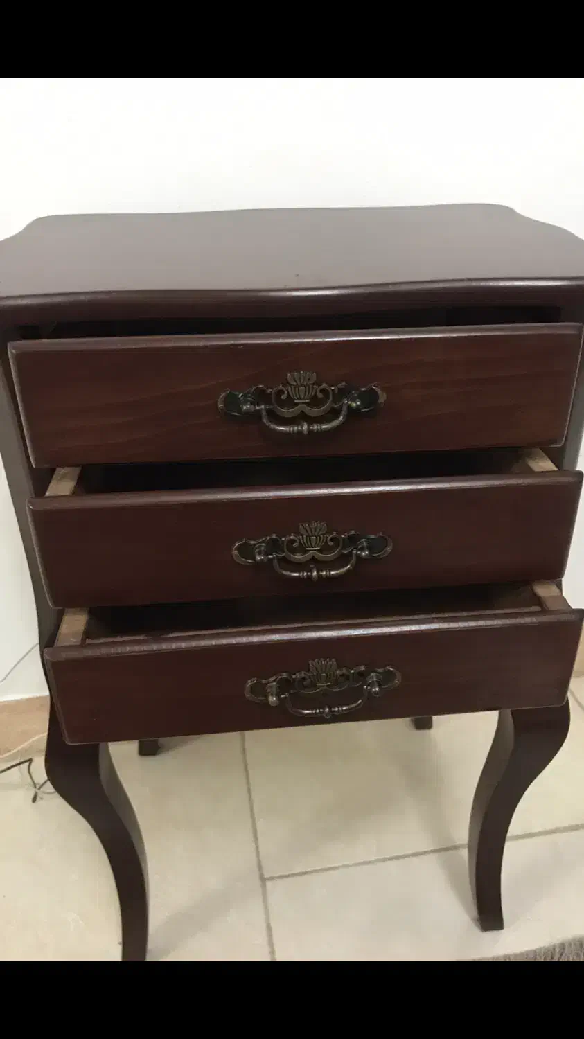 میز چوبی تلفن|میز تلفن|رشت, توشیبا|دیوار