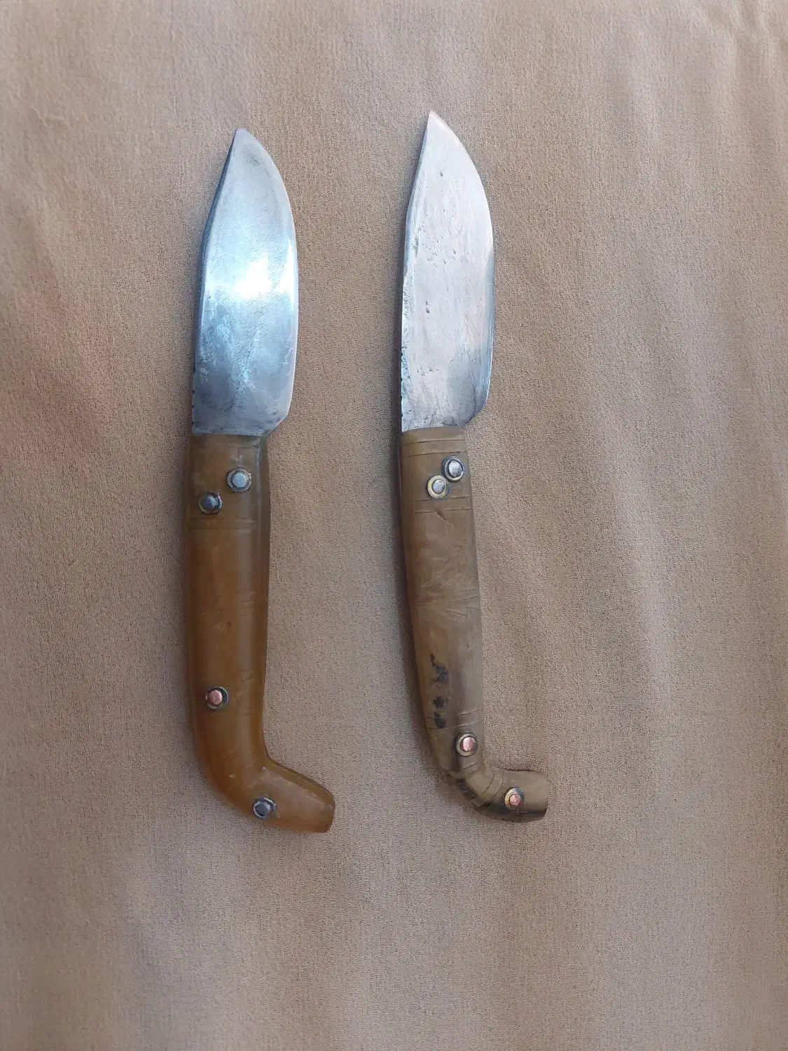 چاقو هاشمی|کلکسیون اشیاء عتیقه|جوانرود, |دیوار