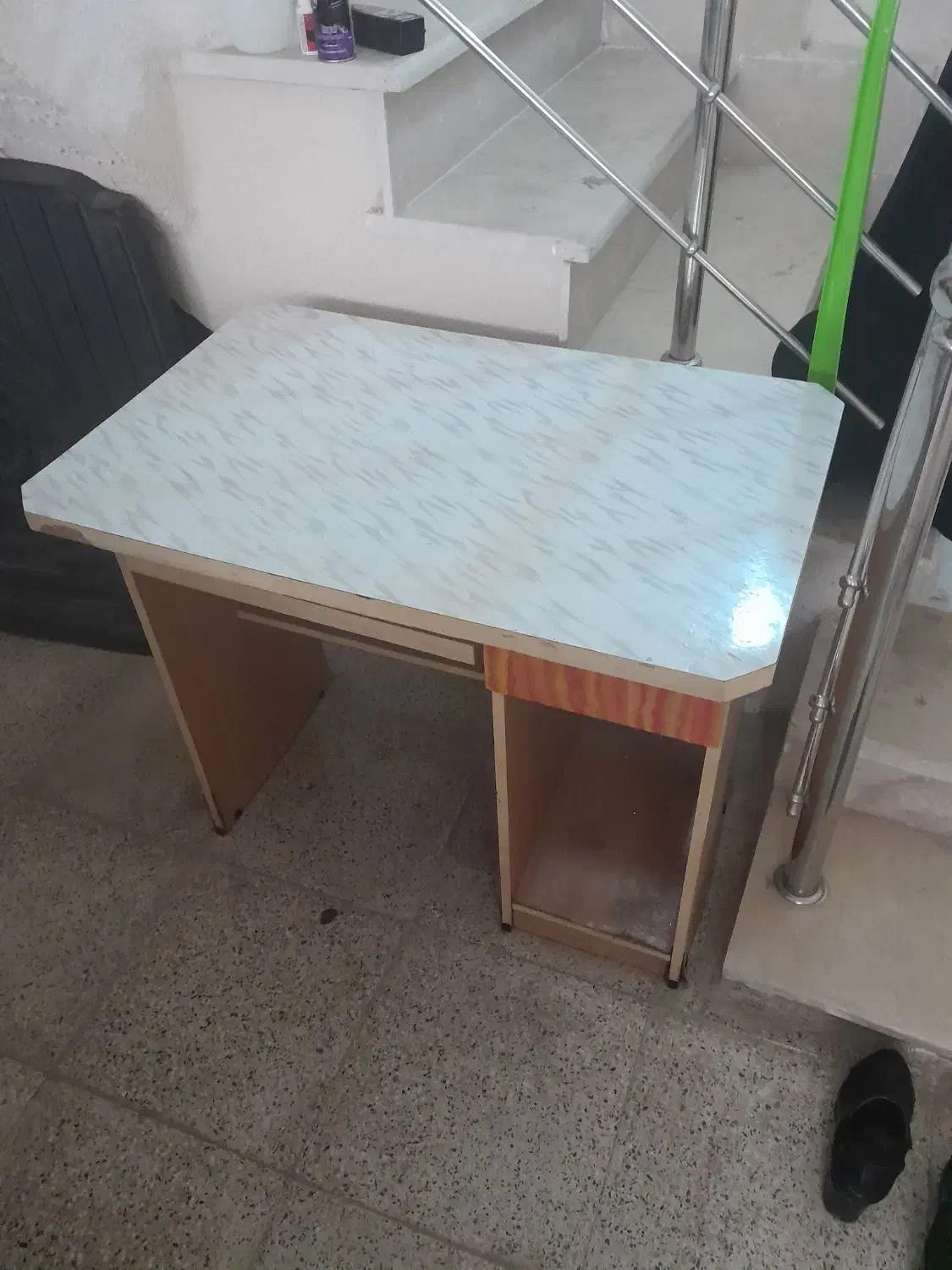 میز کامپیوتر|میز تحریر و کامپیوتر|سیاهکل, |دیوار