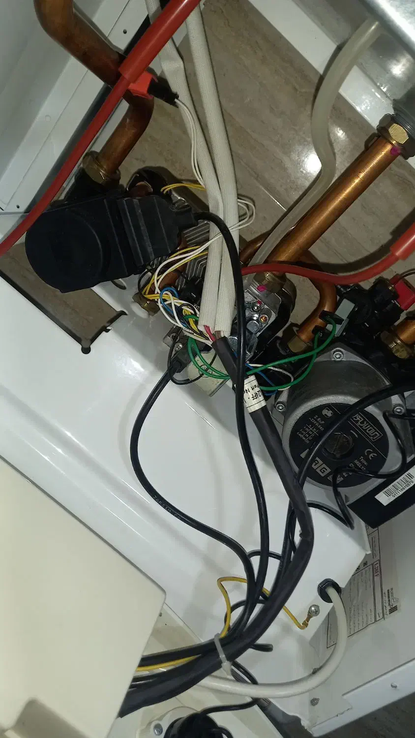 پکیج ایران رادیاتو L28 نو به شرط|آبگرمکن، پکیج، شوفاژ|بندر انزلی, انصار الحسین|دیوار