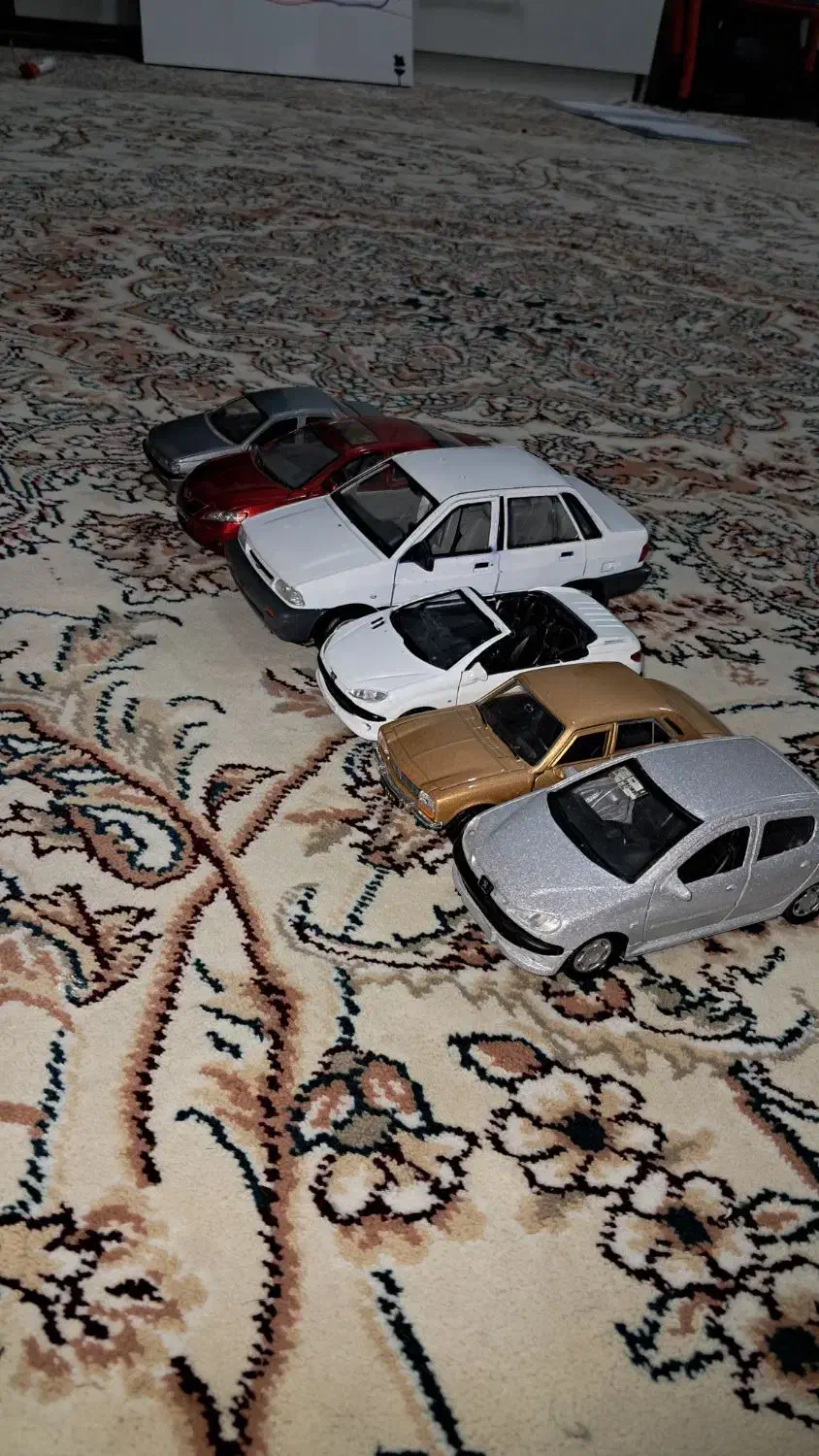 ماکت ماشین فلزی پراید ویلی ۲۰۶ سی سی|مجسمه، تندیس، ماکت|تهران, امیریه|دیوار