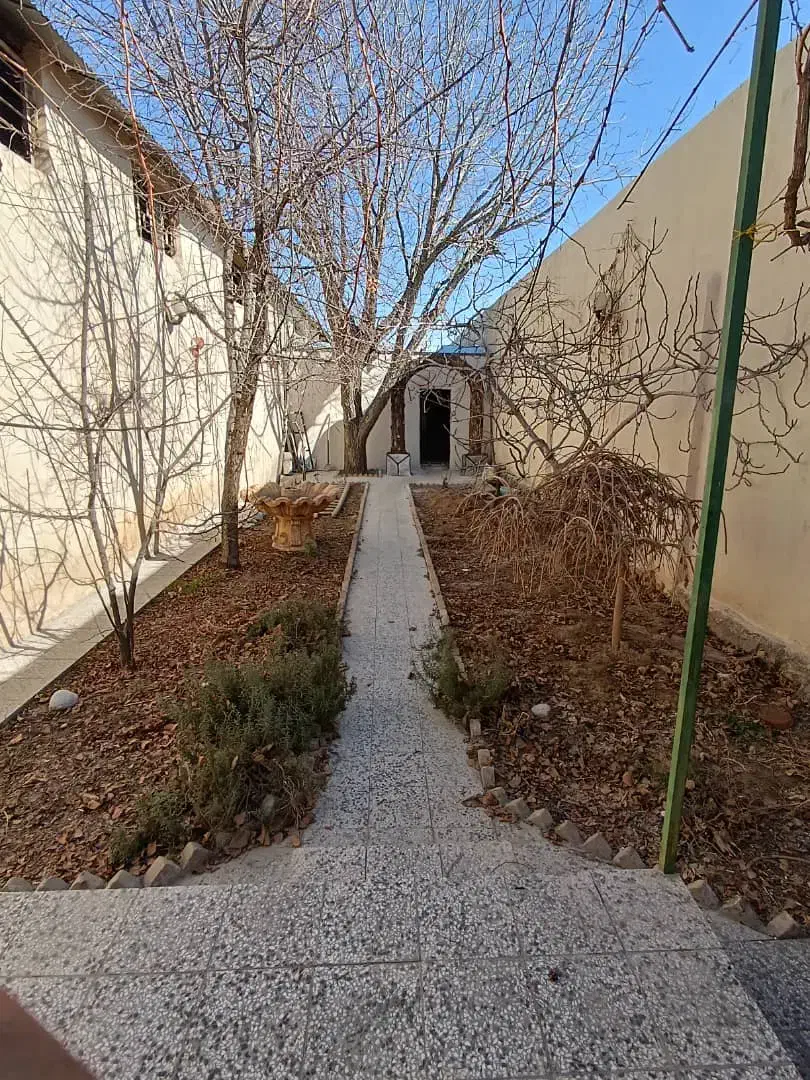 *اجاره شبانه روزی ویلا استخر دار*|اجارهٔ کوتاهمدت ویلا و باغ|بروجرد, |دیوار