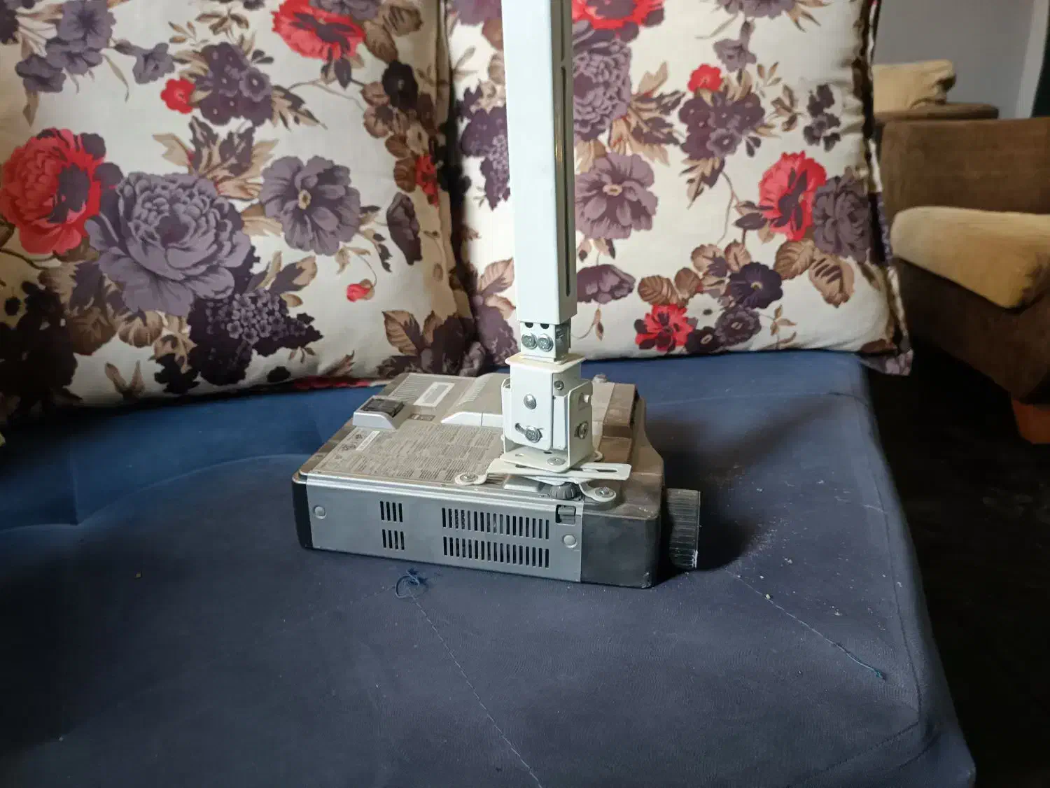 ویدیو پروژکتور|تلویزیون و پروژکتور|کرمان, |دیوار