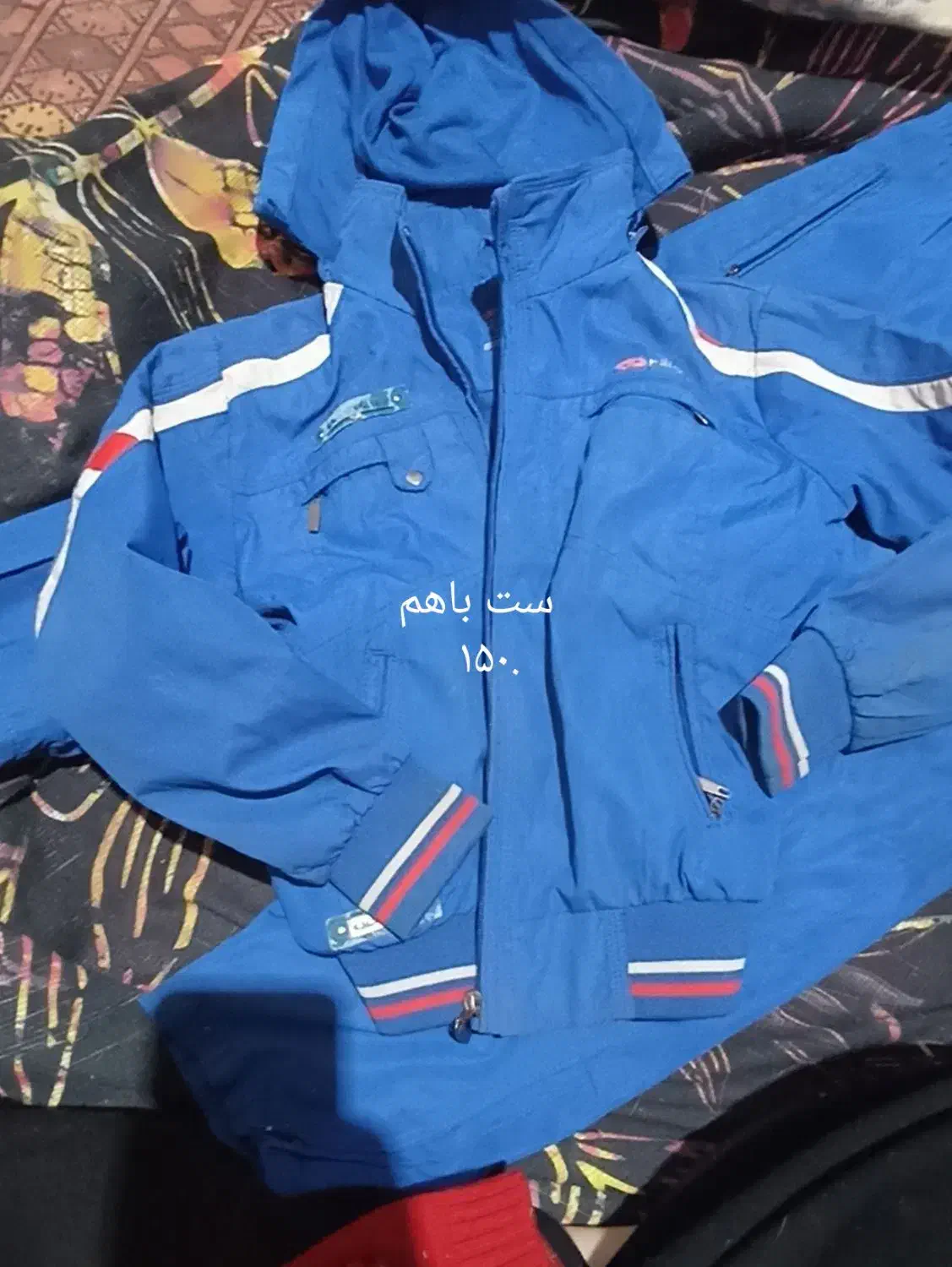 لباس گرم،ورزشی|لباس|تربت جام, امام|دیوار