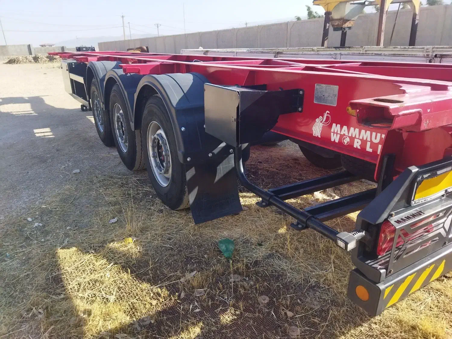 تیغه ماموت|خودرو سنگین|چرداول, |دیوار