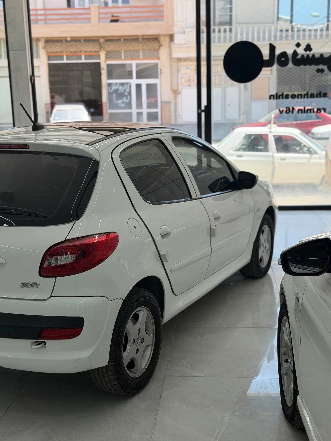 207مدل1400|خودرو سواری و وانت|بانه, |دیوار