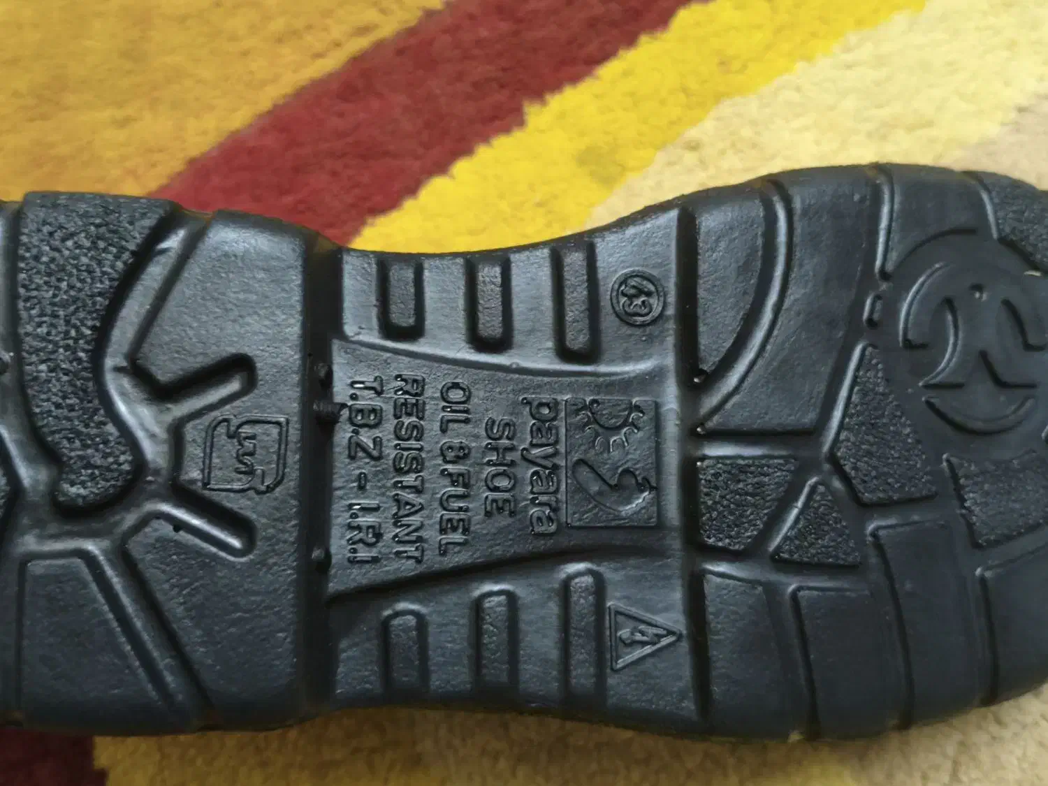 کفش کار ایمنی نو نو و لباس کار نو نو کف قیمت|کیف، کفش، کمربند|اشتهارد, |دیوار