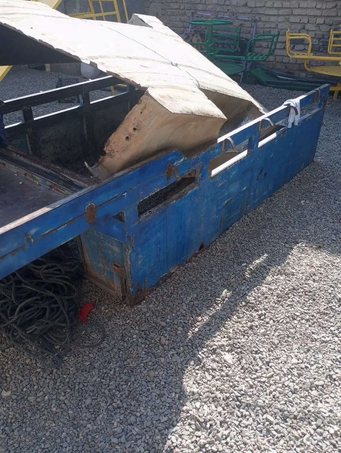 اتاق شمالی وکفی نیسان|قطعات یدکی و لوازم جانبی|میرجاوه, |دیوار