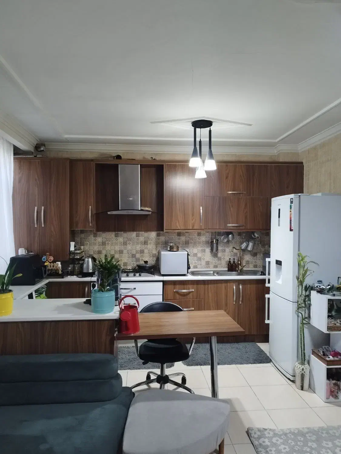 ۵۱ متر شادمهر،پارکینگ دار،تک واحدی،۵ دقیقه تا مترو