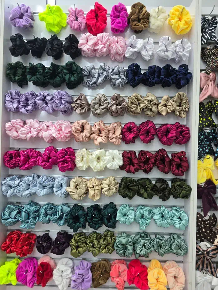 استخدام فروشنده خانم|استخدام خدمات فروشگاه و رستوران|قم, صفائیه|دیوار