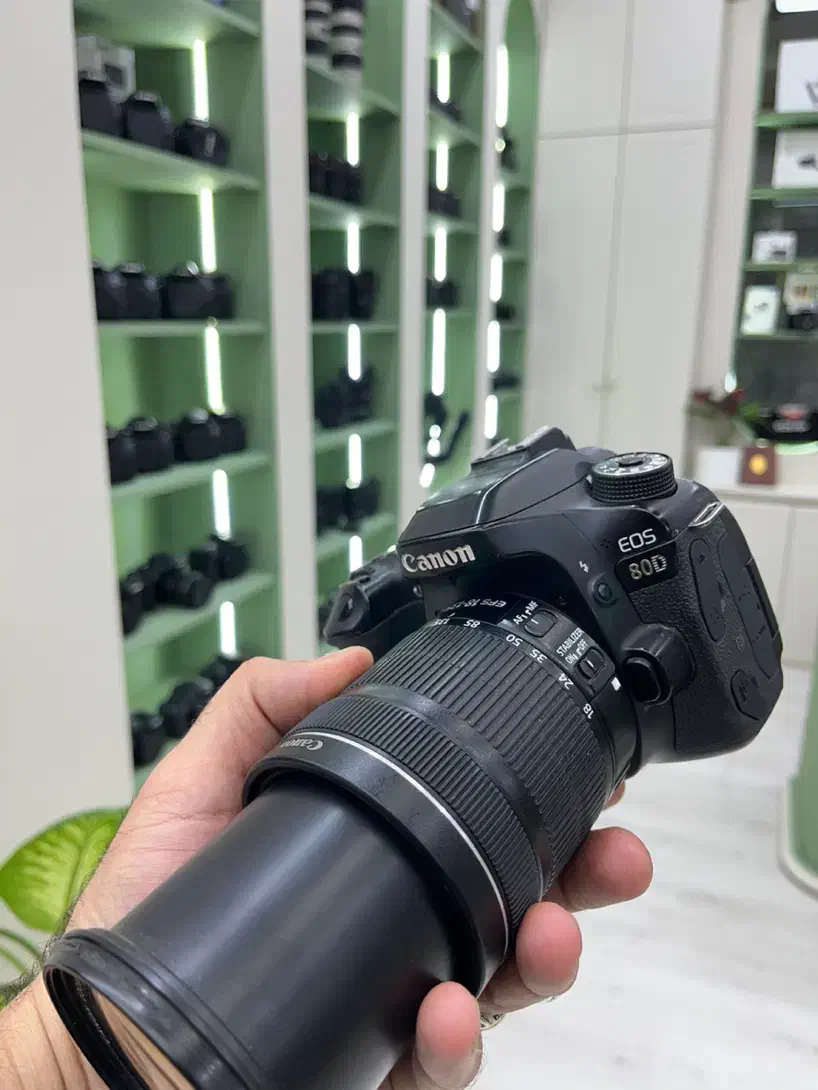 80D canon|دوربین عکاسی و فیلم‌برداری|قم, بلوار امین و ساحلی|دیوار
