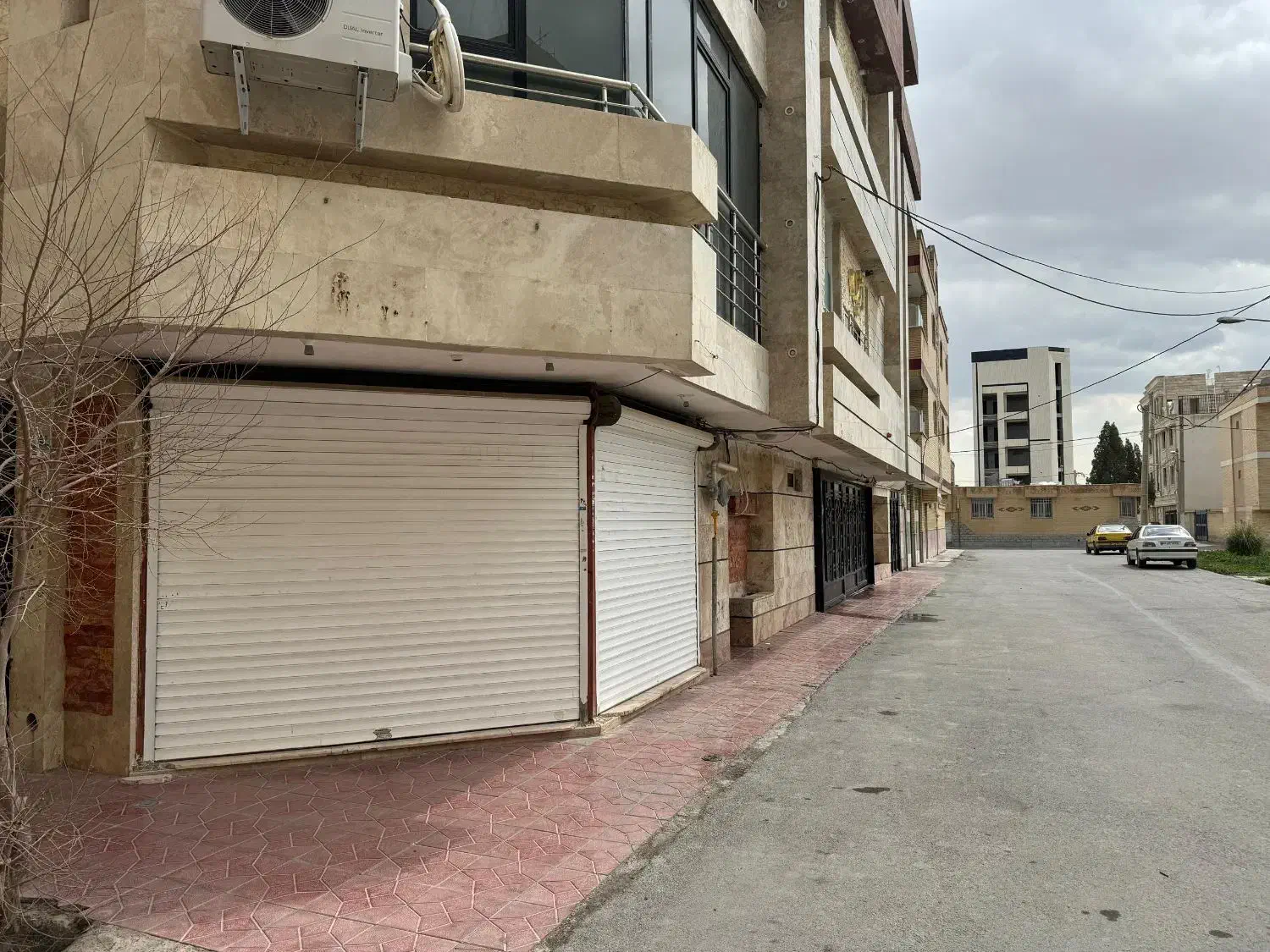 مغازه ۱۸ متر عطار بر پارک|فروش مغازه و غرفه|شاهین‌شهر, عطار|دیوار