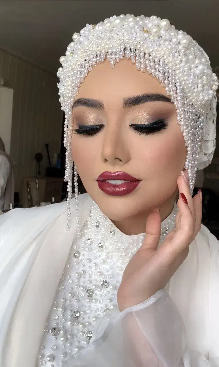 تخفیف ویژه ناخن و کوتاهی مو وعروس|خدمات آرایشگری و زیبایی|نجفآباد, یزدانشهر|دیوار