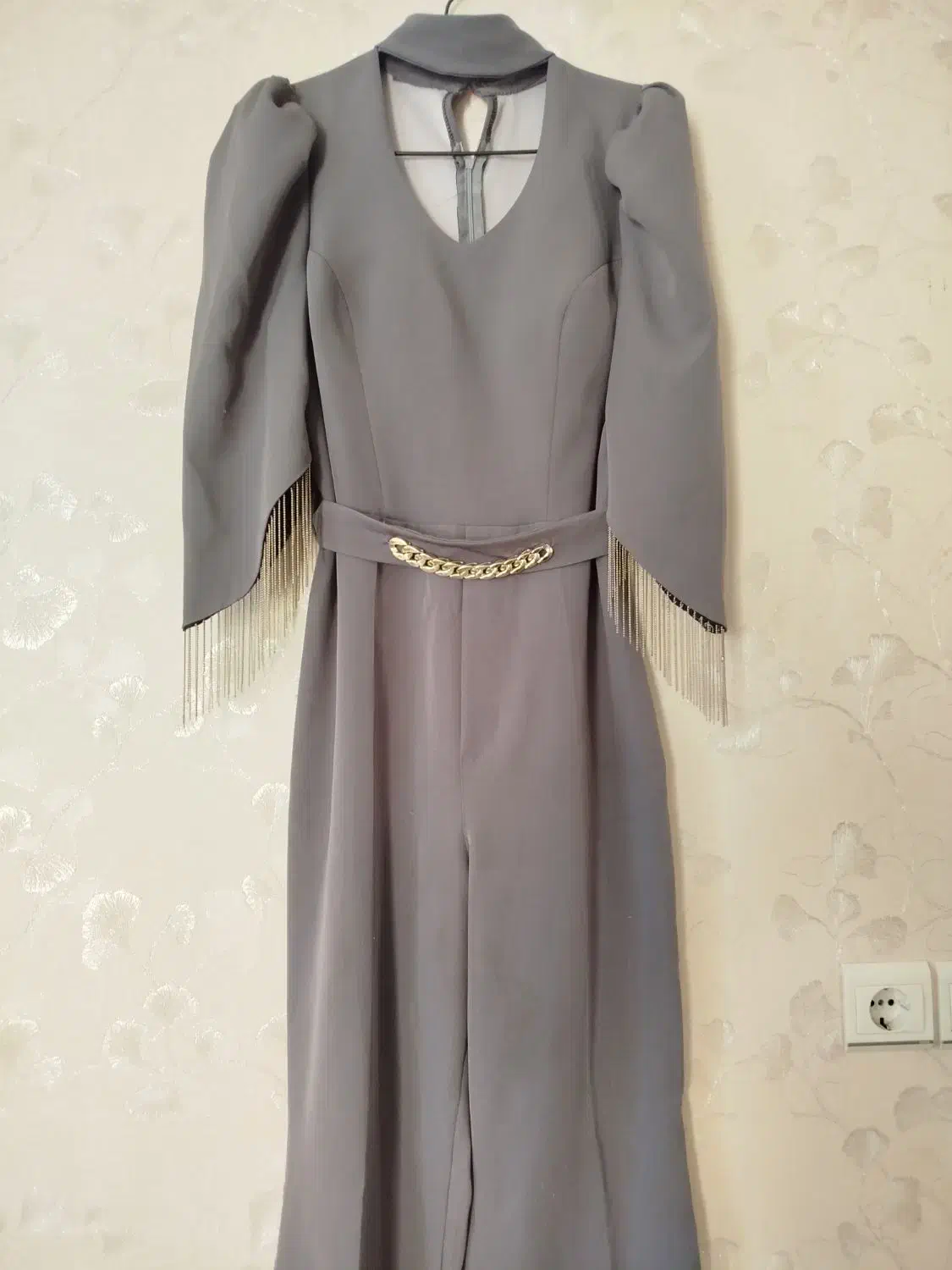 لباس مجلسی|لباس|طبس, |دیوار