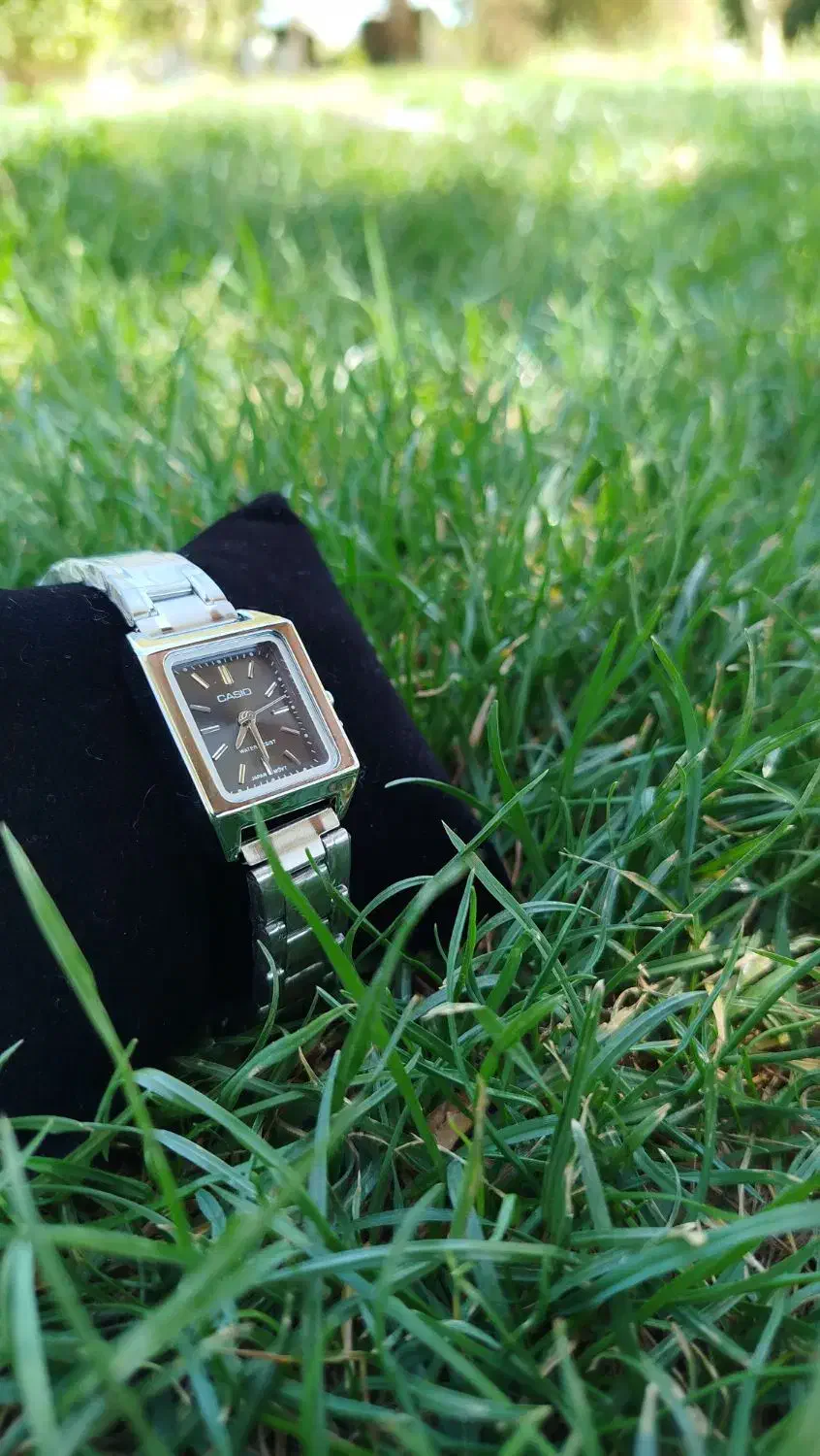 ساعت|ساعت|بیرجند, |دیوار