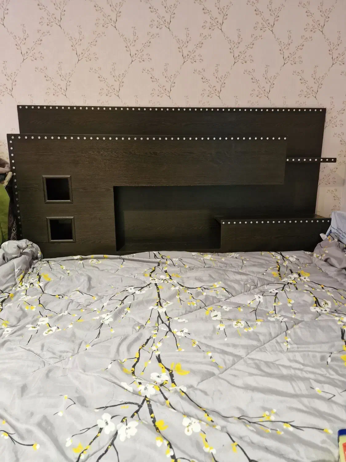 سرویس خواب|تخت و سرویس خواب|شیراز, شهرک گلدشت محمدی|دیوار