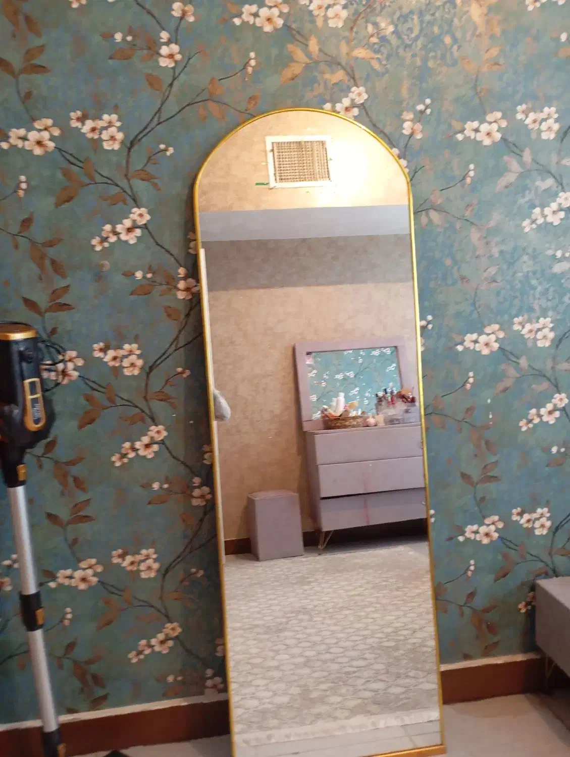 فروش آینه ی قدی کاملا نو|آینه|ایلام, |دیوار