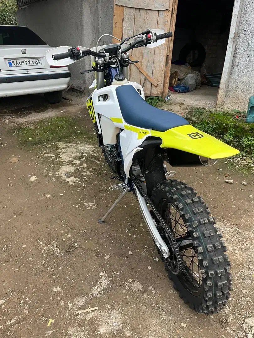 فلات طرح هاسکی|موتورسیکلت|املش, |دیوار