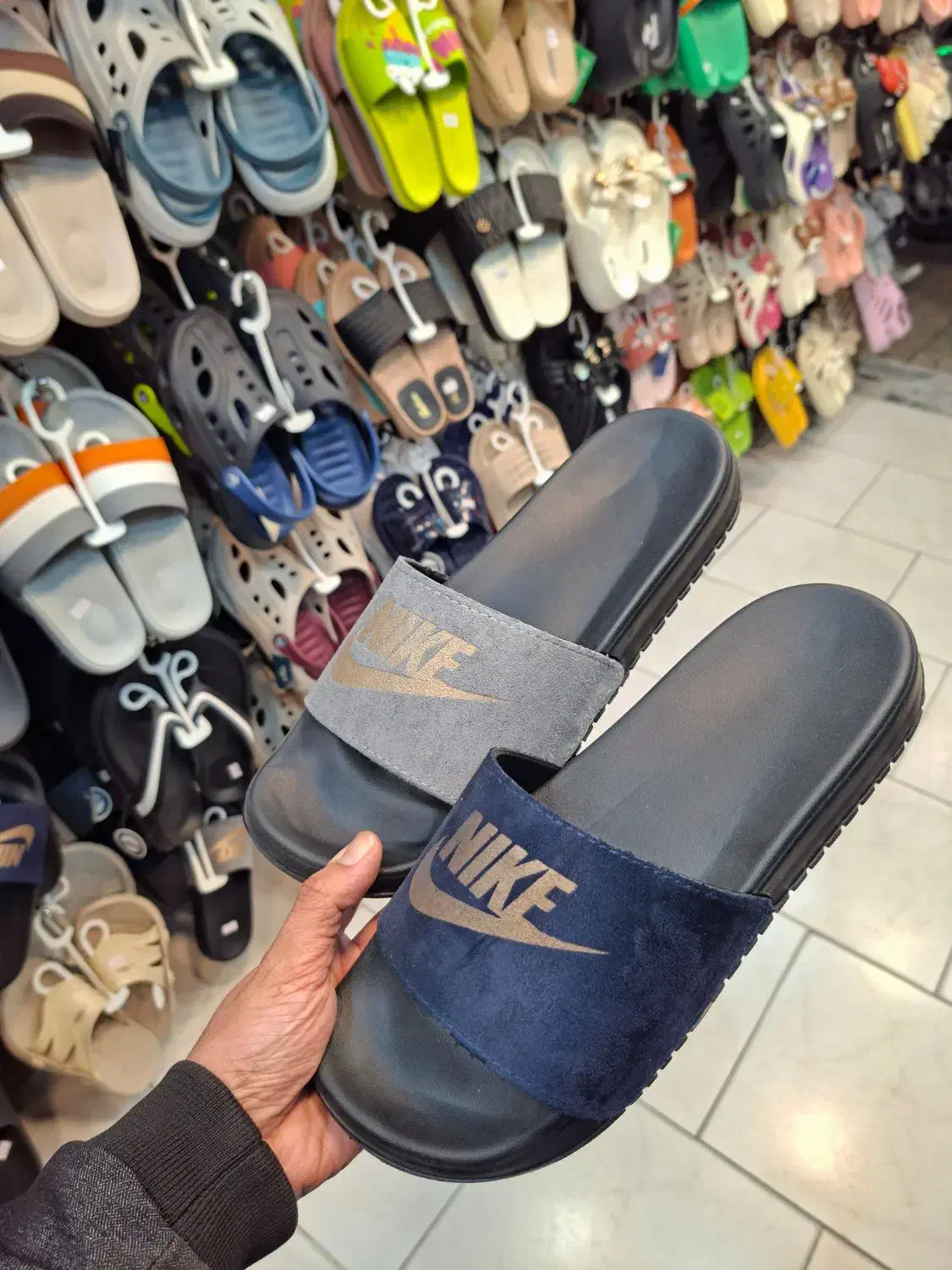 صندل و دمپایی|کیف، کفش، کمربند|مشهد, عامل|دیوار