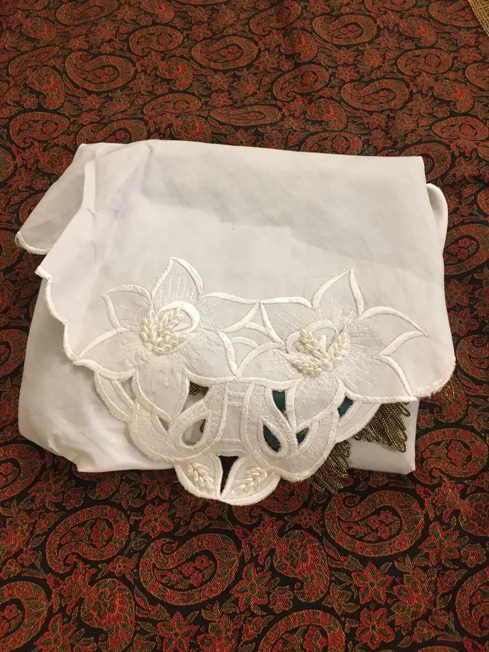 جانماز ترمه قدیمی دست دوزی|پرده، رانر، رومیزی|تهران, استخر|دیوار