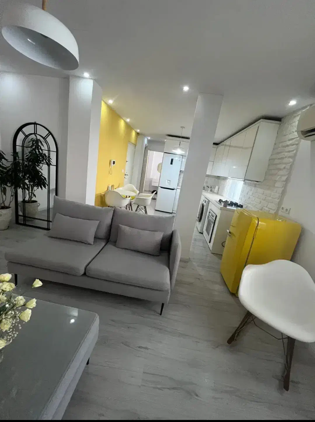 فروش واحد ۵۵ متری بازسازی شده در ساحل قو|فروش آپارتمان|بندر انزلی, ساحل قو|دیوار