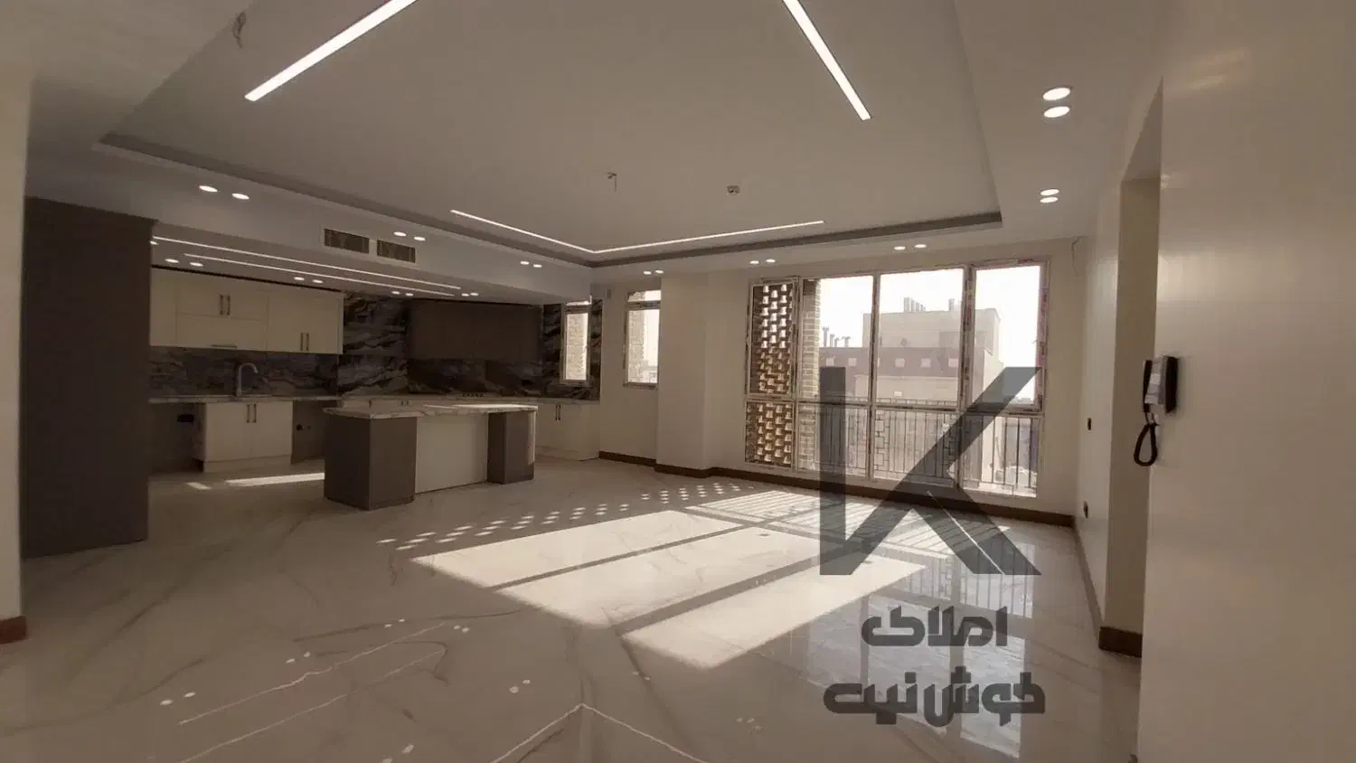 توانیر ۱۳۵ متر نوساز سوپر لوکس (آفتاب گیر بی نظیر)