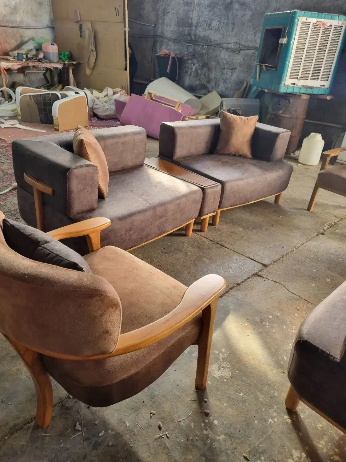 ۴۴۷۶مبل،لال،چوب راشی،فوم سرد، تولیدی انصاری۸۷۹|مبلمان خانگی و میز عسلی|دوگنبدان, |دیوار