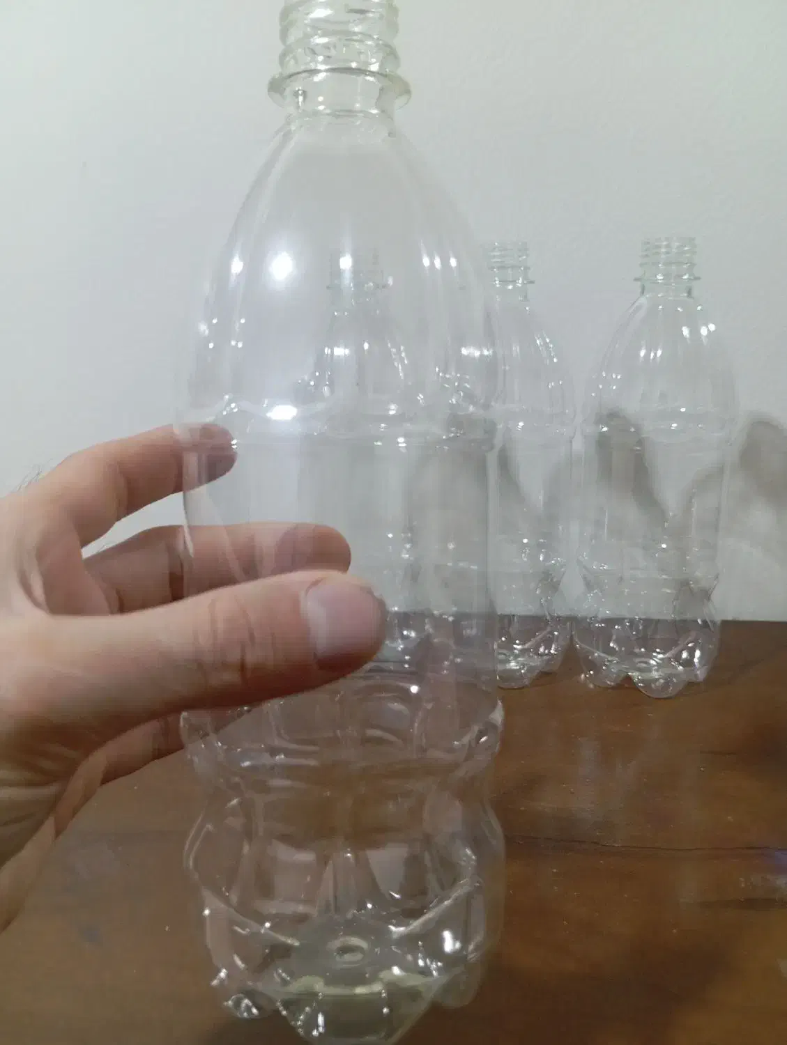 بطری 870سی سی|ظروف نگهدارنده، پلاستیکی، یکبارمصرف|جاجرود, |دیوار