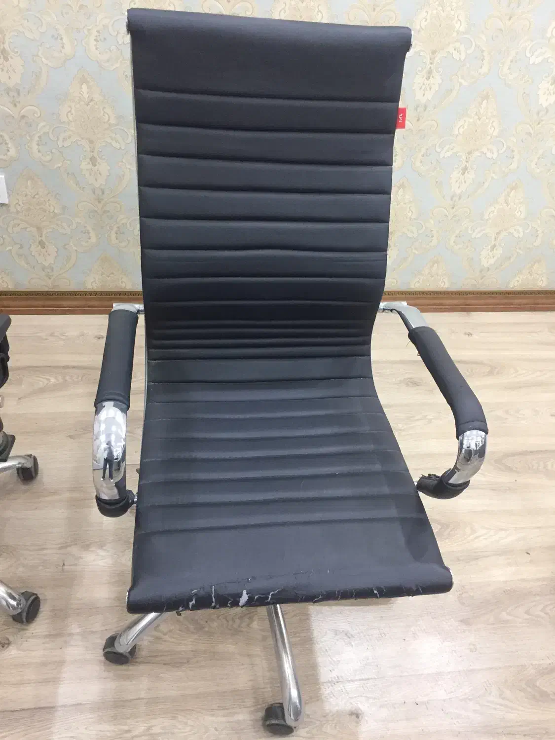 صندلی چرخدار|صندلی و نیمکت|شیراز, معالیآباد|دیوار