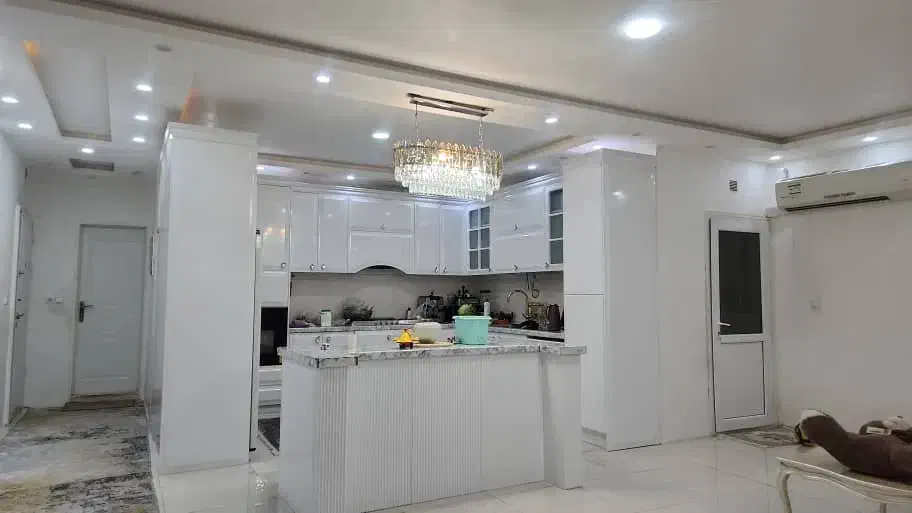 رنگ آمیزی ساختمان درب وپنجره وچهارچوب وسایبان|خدمات پیشه و مهارت|چمران, |دیوار