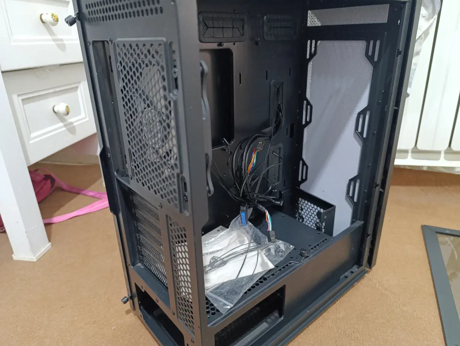 کیس گرین G2|قطعات و لوازم جانبی رایانه|تهران, درختی|دیوار