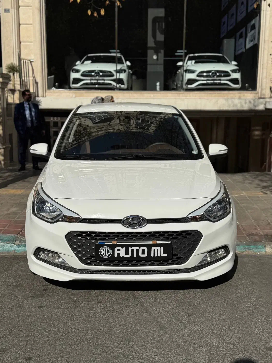 هیوندای i20 سفید بی نقطه آپشنال|خودرو سواری و وانت|تهران, درختی|دیوار