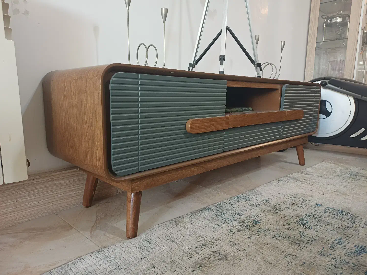 میز تلویزیون طرح کلاسیک|میز تلویزیون|ساری, |دیوار