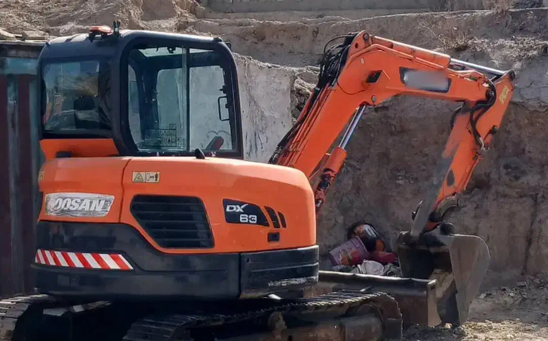 مینی بیل دوسان DX63|خودرو سنگین|اورامان, |دیوار