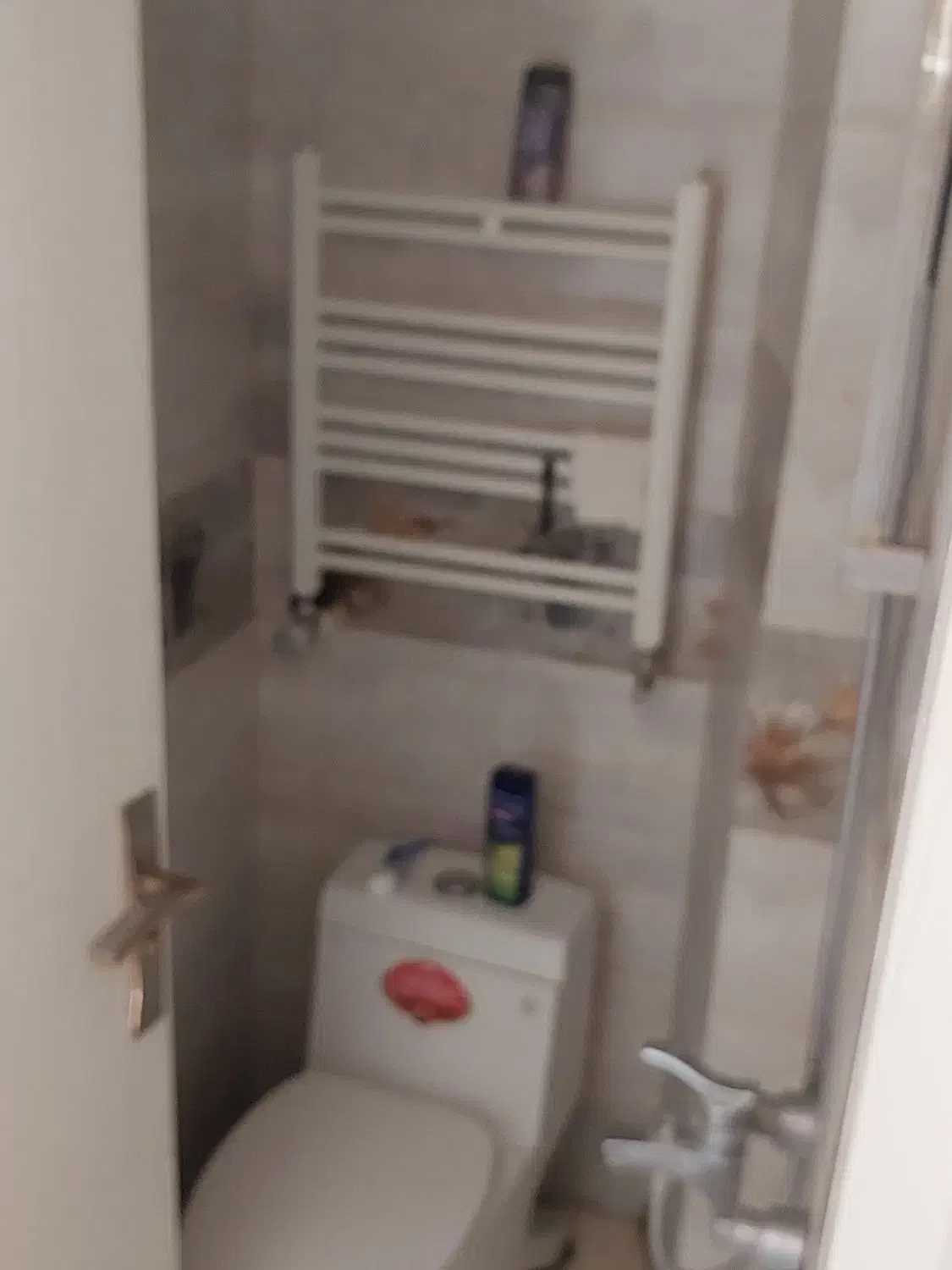 ۵۳ متر یک خواب پاسدار گمنام و آهنگ