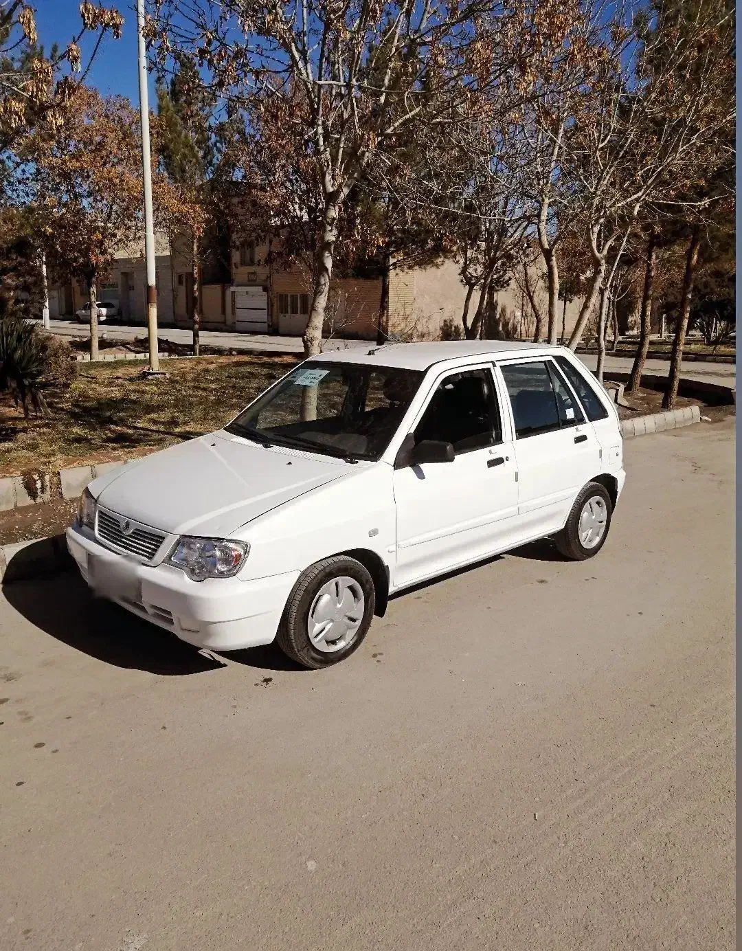 111 سالم تمیز خانگی|خودرو سواری و وانت|کرمان, |دیوار